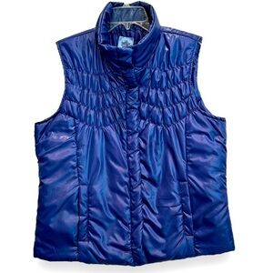 IZOD Size XL Blue Quilted & Shirred Snap Front Pockets Mock Neck Puffer Vest